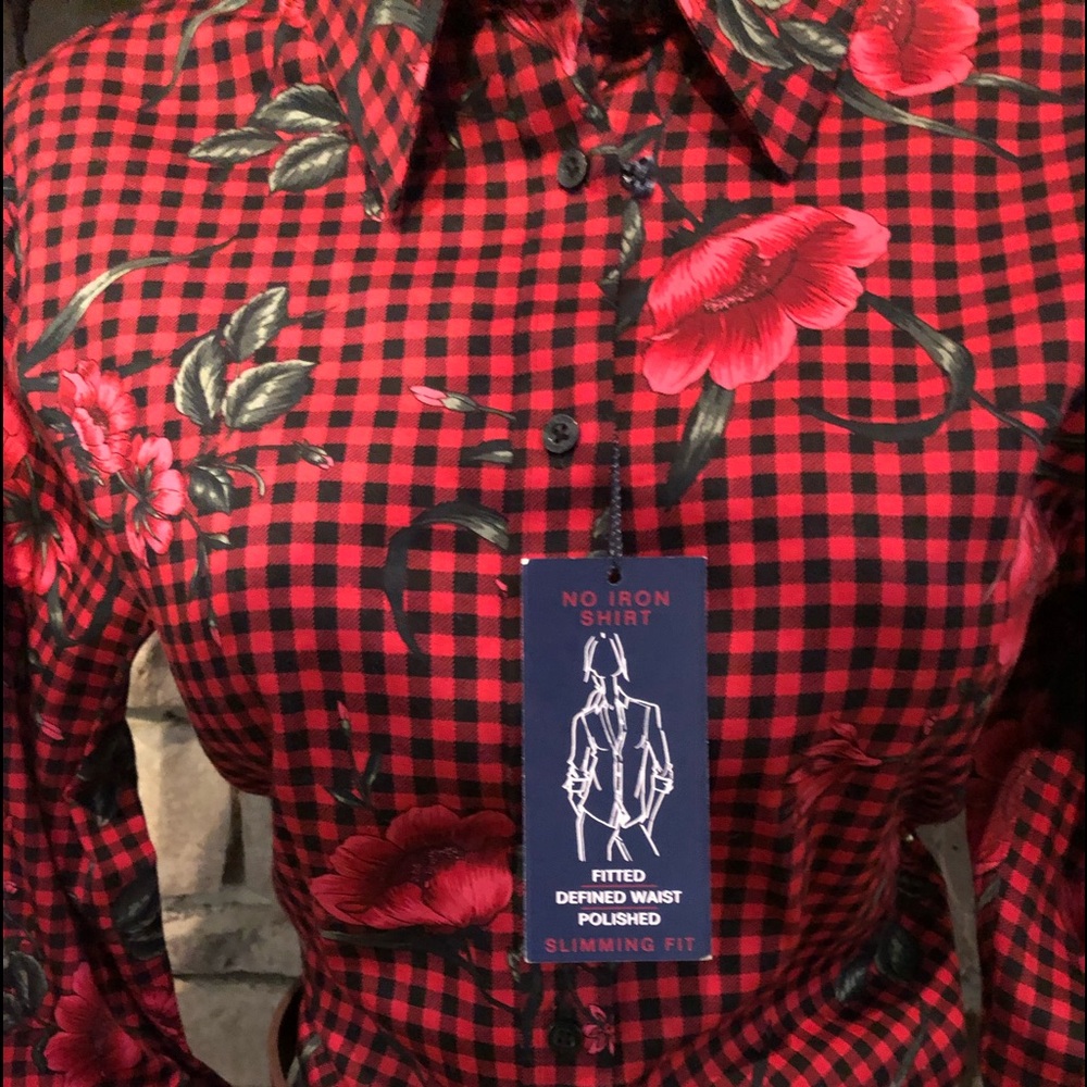 Button down - Picture 4 of 6